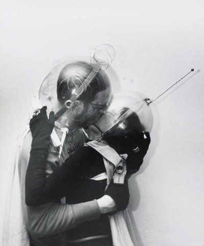 Três fins e dois começos